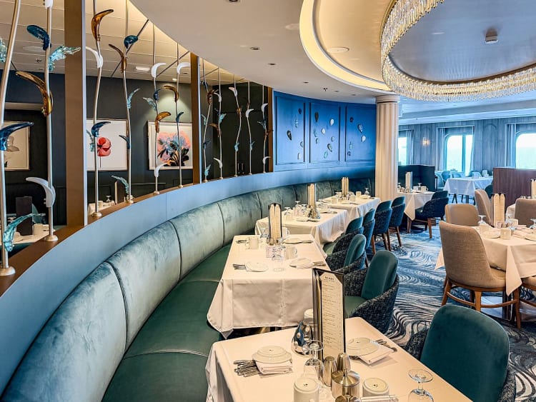 Royal Caribbean Int. - Legend of the Seas - Image 61