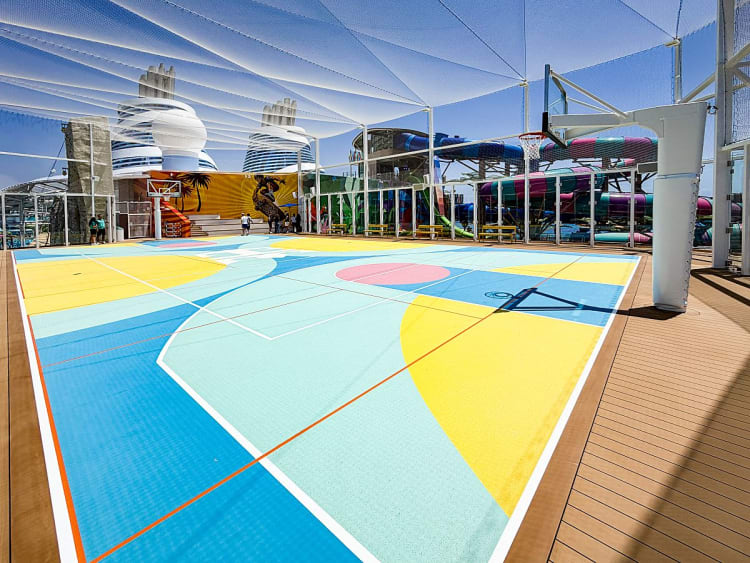 Royal Caribbean Int. - Legend of the Seas - Image 30