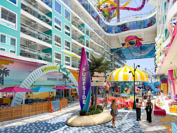 Royal Caribbean Int. - Legend of the Seas - Image 35