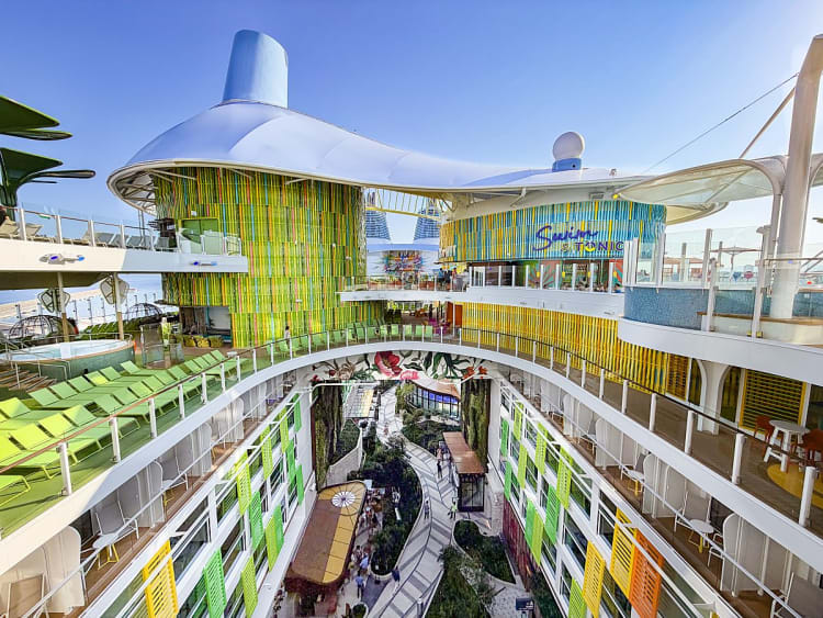 Royal Caribbean Int. - Legend of the Seas - Image 69