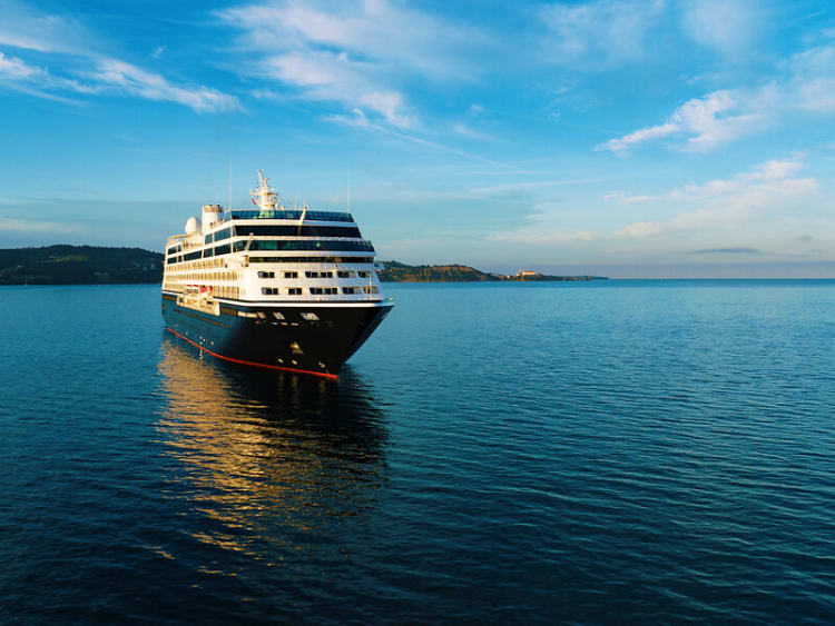 Azamara Onward