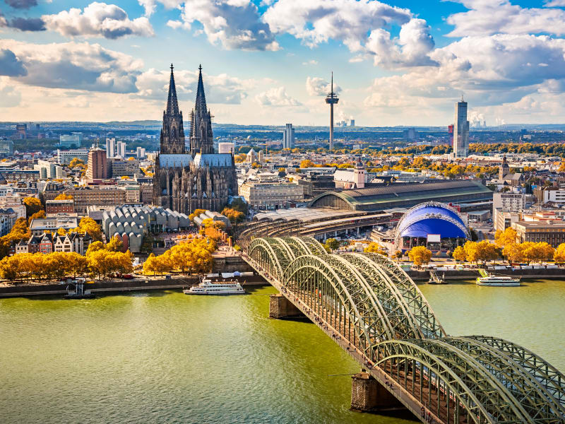 Die günstigsten Rhein-Kreuzfahrten z.B. 2 Tage ab/bis Köln