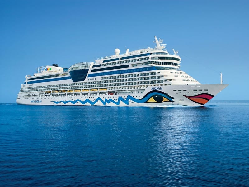 AIDAblu: Buitenzicht van het schip