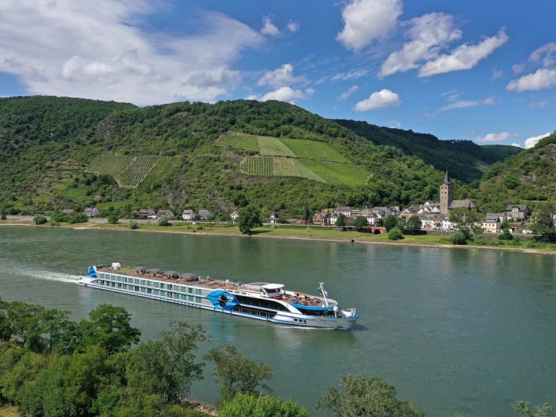 VIVA TIARA: Schiff Aussenansicht