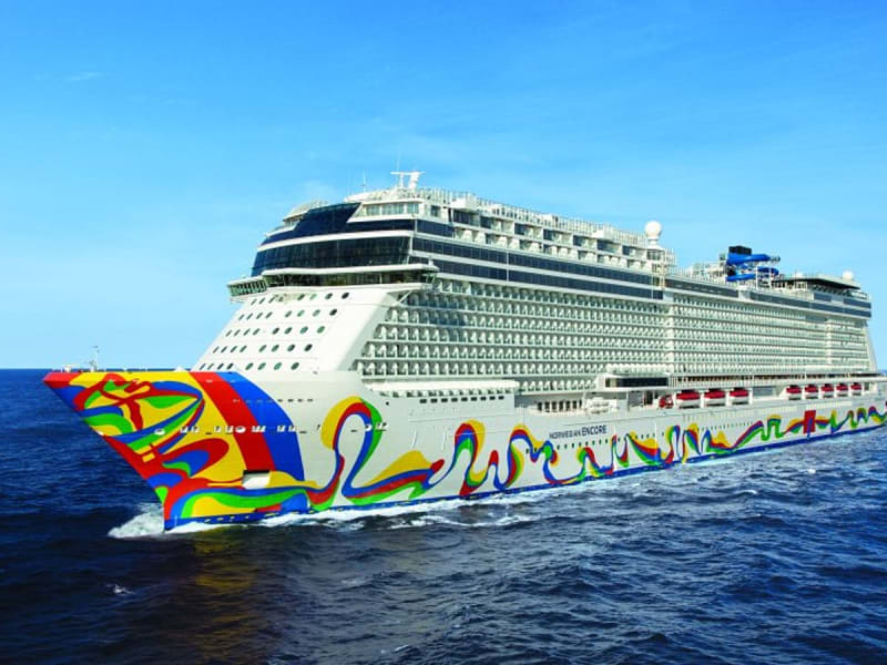 Norwegian Cruise Line - Norwegian Encore - Bild 1