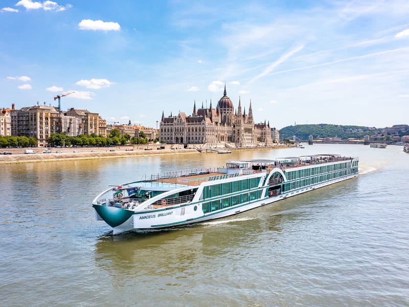 Lüftner Cruises - Amadeus Brilliant - Picture 1