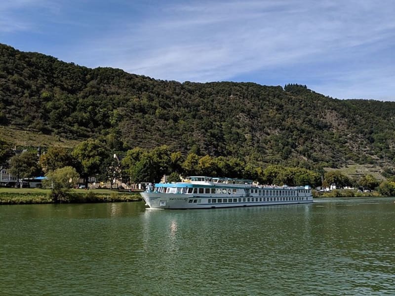 Switzerland: Außenansicht