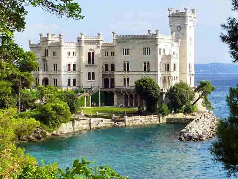 Triest (Italien) - Bild 1