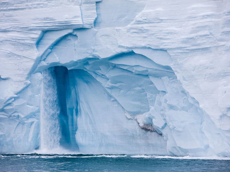 Glacier Br&aring;svellbreen (Svalbard) - Image 1