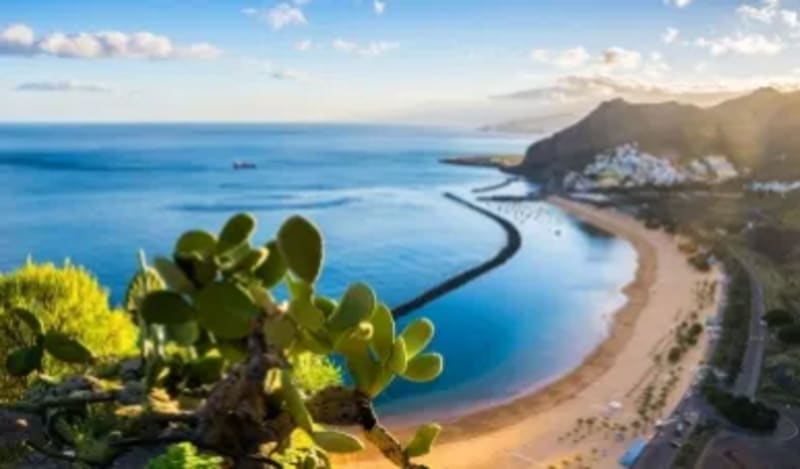 Experience the dreamlike canary islands