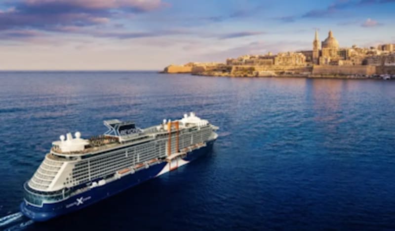 Discover outstanding cruise ships