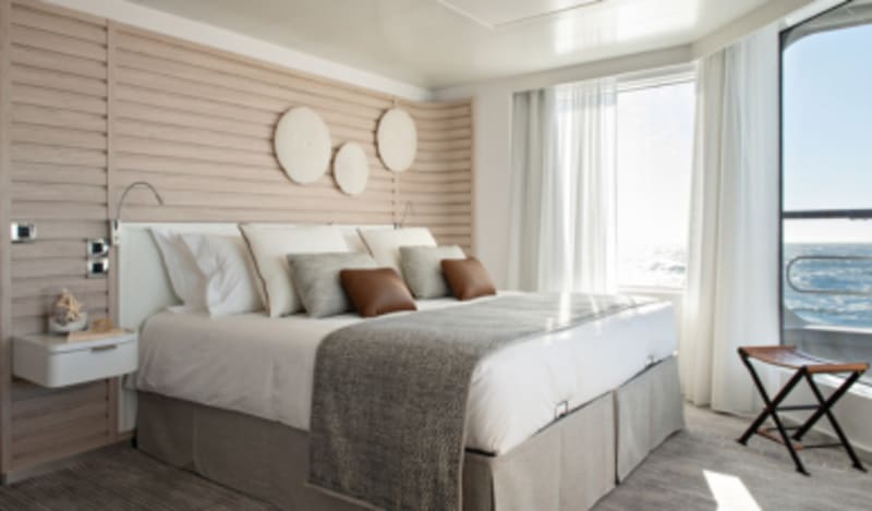 NAVIOS &Iacute;NTIMOS