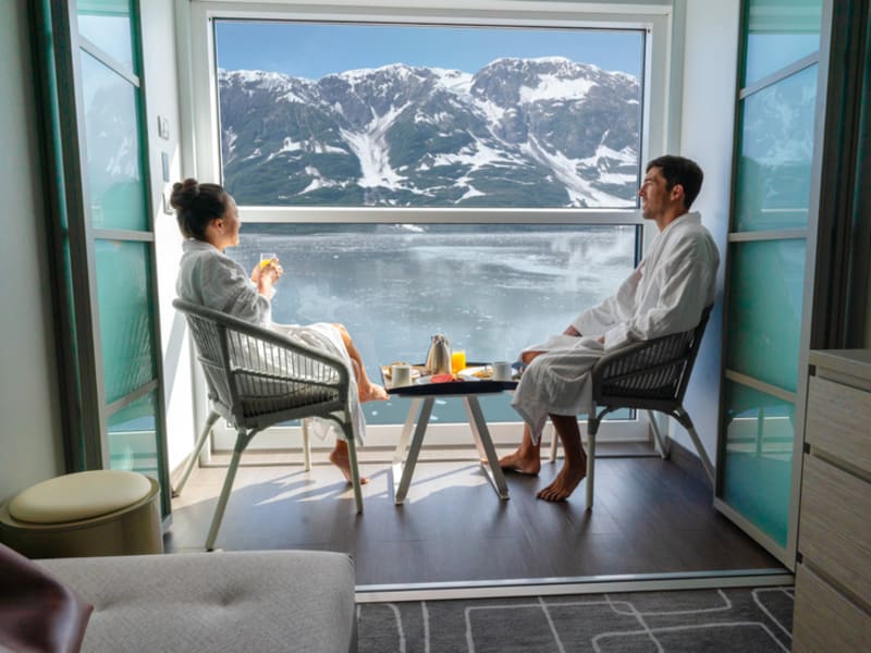 Celebrity Cruises: 35% korting voor de 1e & 2e persoon + extra korting!