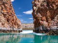 Talbot Bay, Austrália – Falésias avermelhadas e águas azul-turquesa
