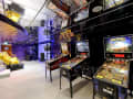 : 4D Cinema & Video Arcade