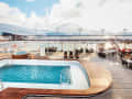 : Pool Deck auf Deck 8