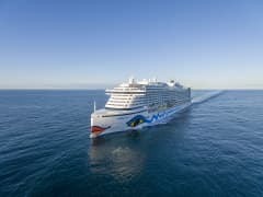 : Buitenzicht van het schip