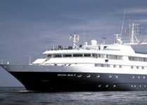 Navires d'exp&eacute;dition