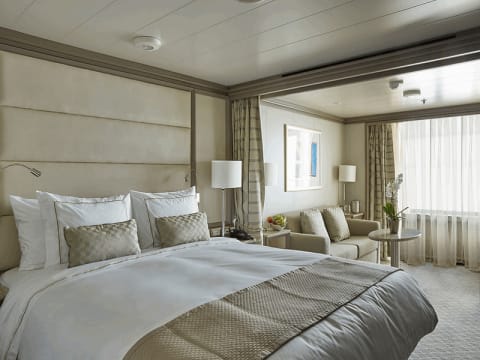 Deluxe Veranda Suite