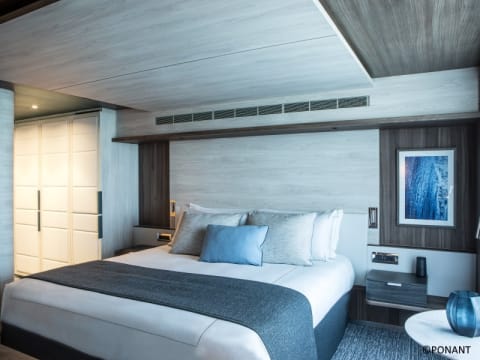 Prestige Suite Deck 7