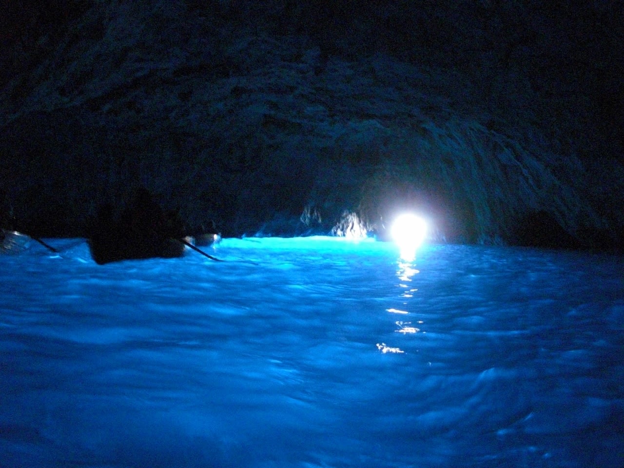 ロイヤルカリビアン　ボイジャー・オブ・ザ・シーズ　西地中海クルーズ～7日目～カプリ島　ナポリ