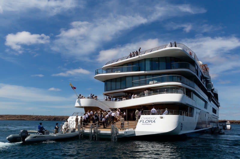 ガラパゴス専用客船セレブリティ・フローラ、最新動画を公開
