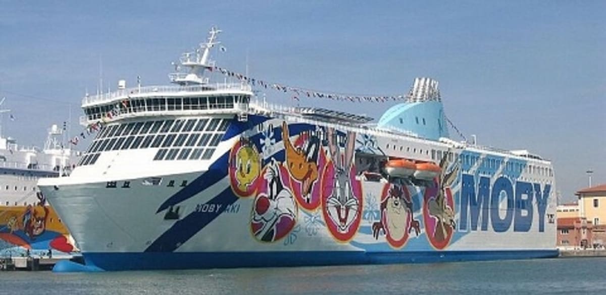 船のマメ知識 「派手な船」 | Cruisemans