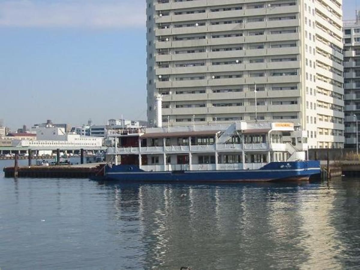 東京港の水上バス Cruisemans