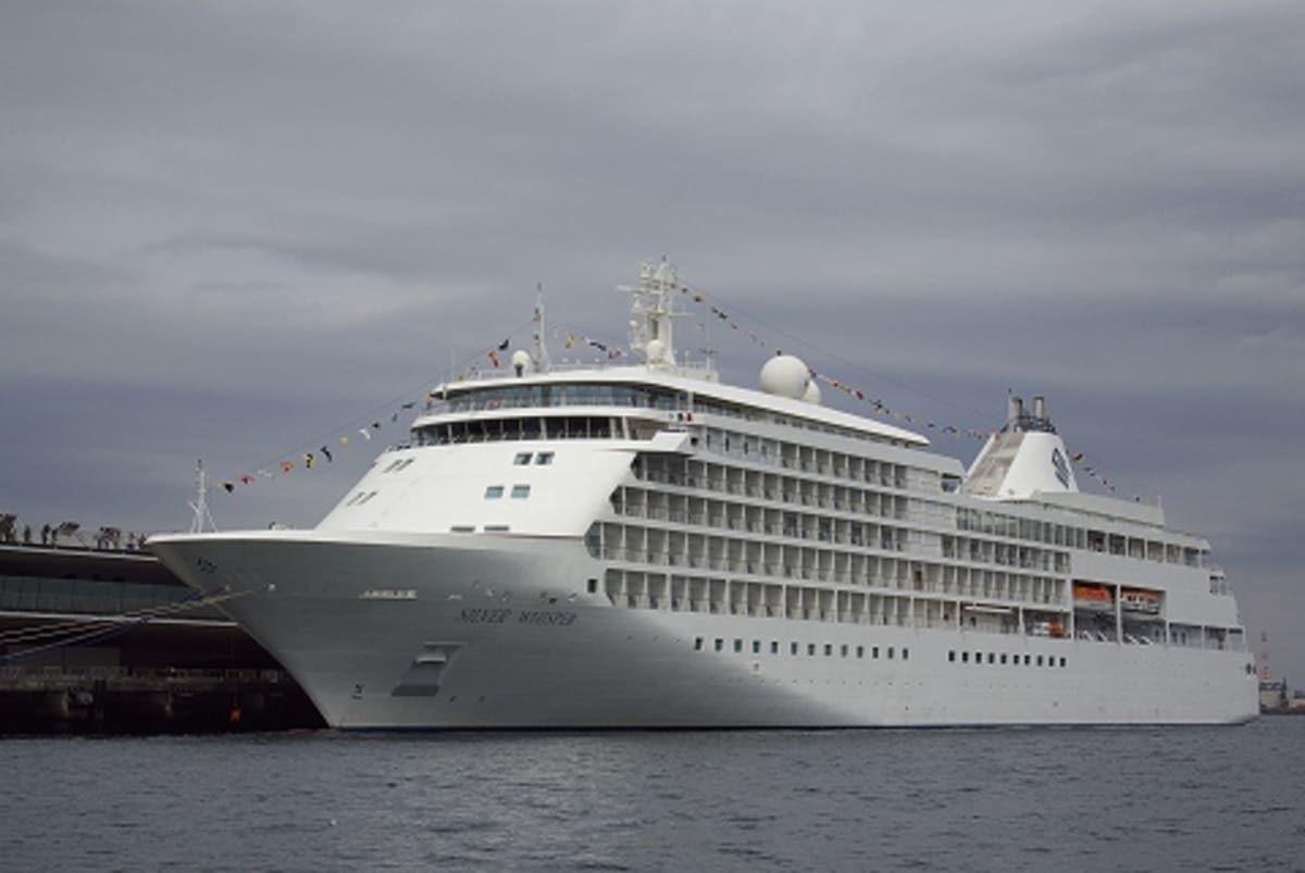 SILVERSEA 「SILVER WHISPER」