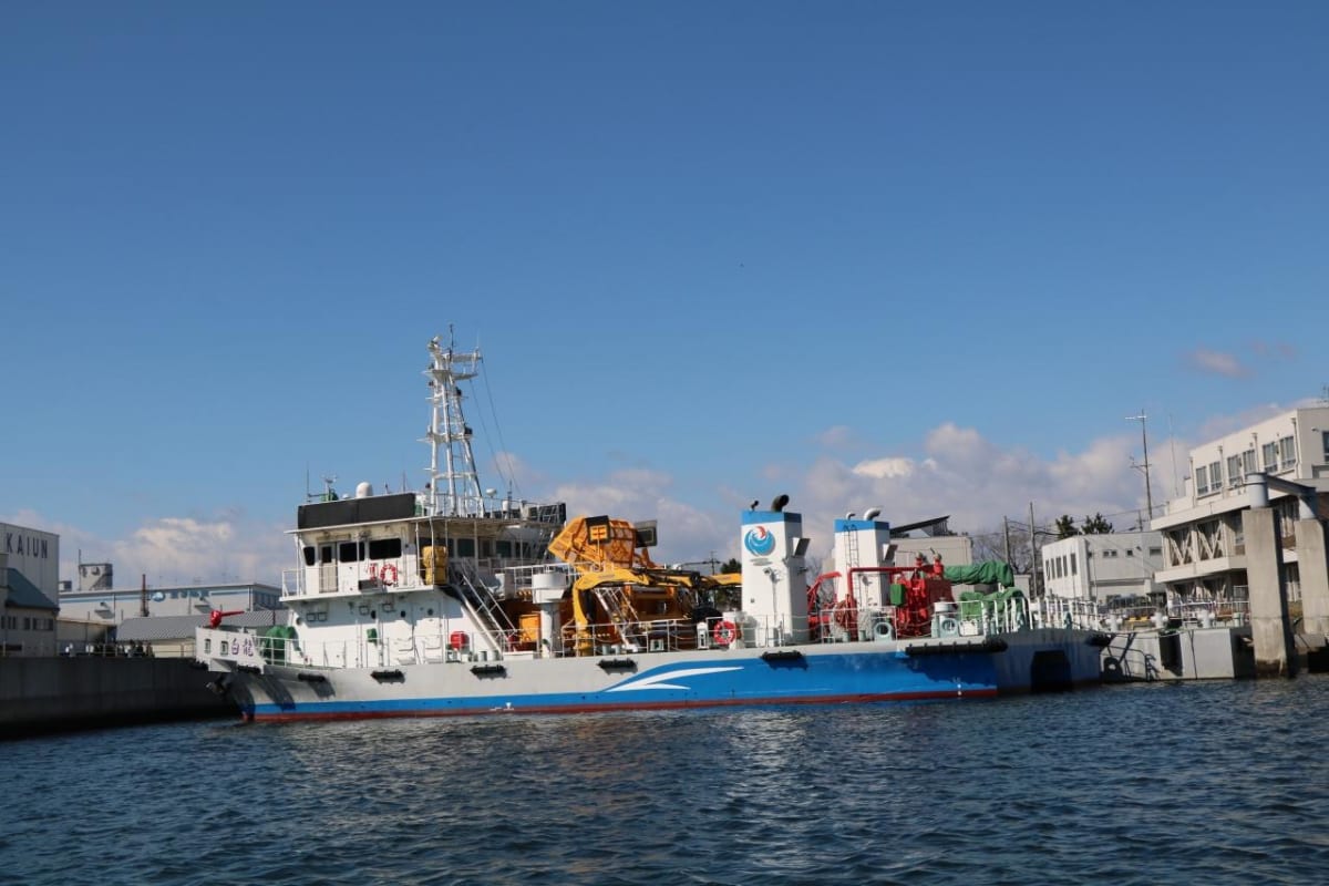 客船アルバトロスが名古屋港に初入港 加藤清正丸に乗って撮り船と中川運河遊覧 Cruisemans 客船アルバトロスが名古屋港に初入港 加藤清正丸に乗って撮り船と中川運河遊覧 Cruisemans