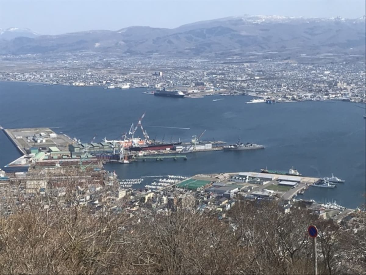 函館山、函館朝市きくよ食堂：再び船で太平洋横断 セレブリティーmillennium一泊7800円平成令和豪華客船の旅