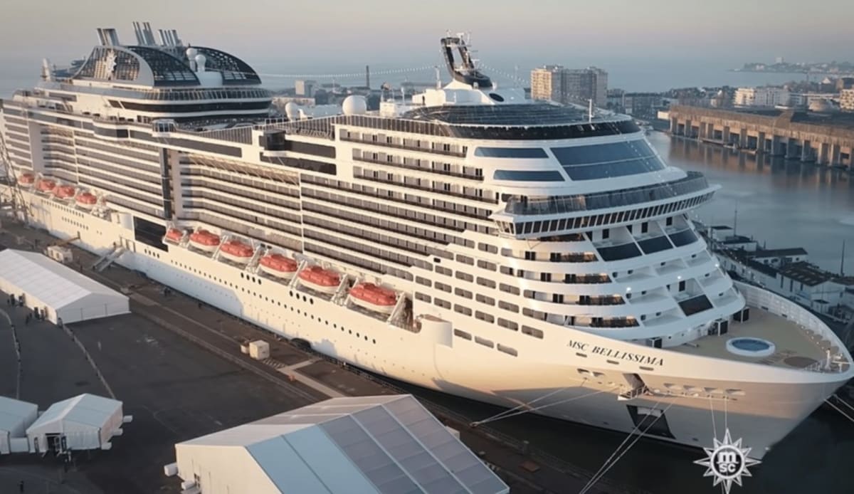 news】MSCベリッシマ1室限定スワロフスキー社製クリスタル・キャビンを