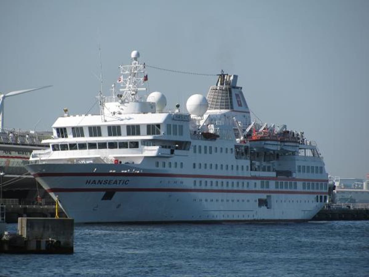 探検クルーズ船名MSブレーメン 探検クルーズ船名MSブレーメンドイツ客船 S.S HANSEATIC | Cruisemans