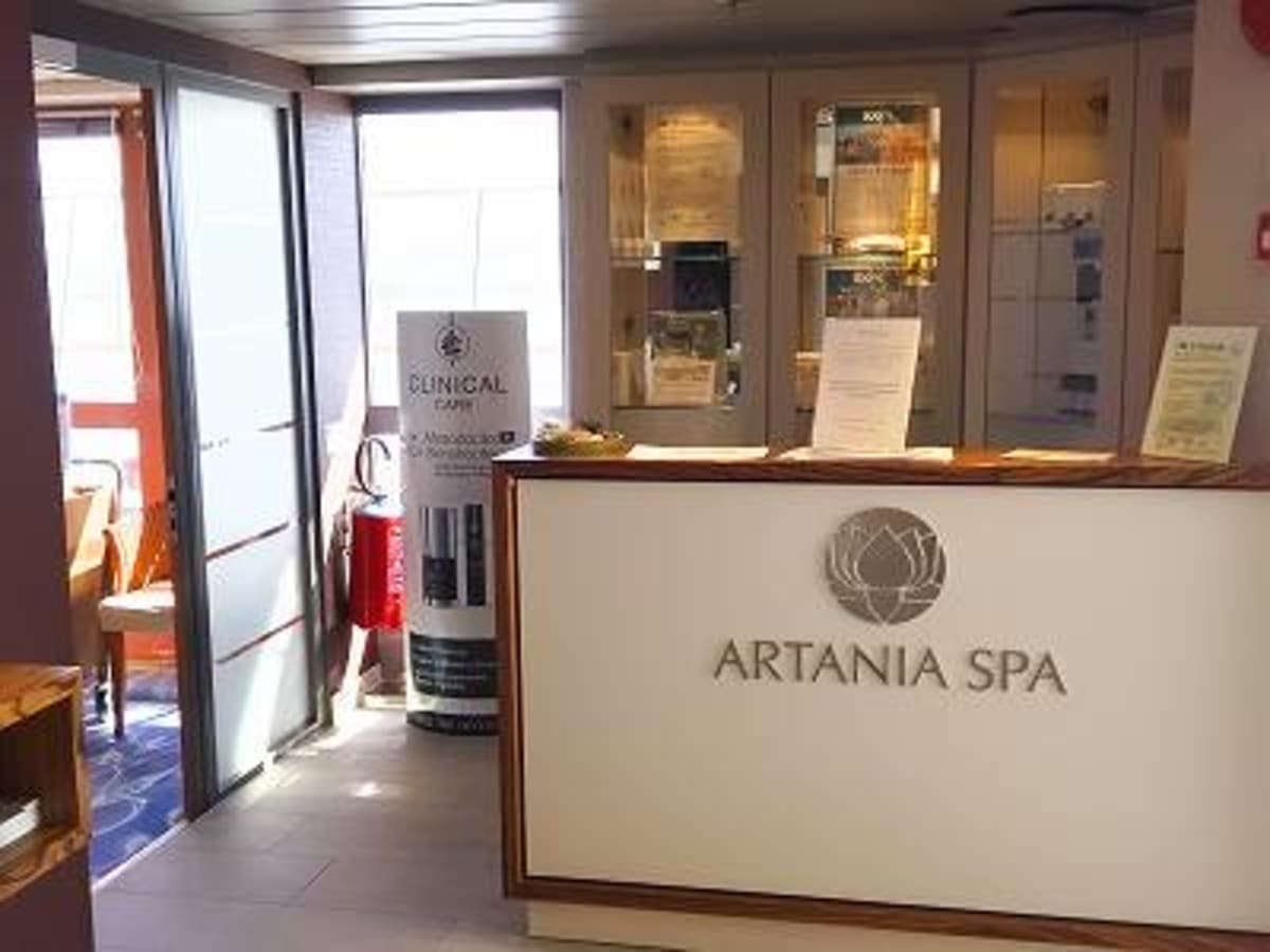 こういう船にこそ関心を...アルタニア（"Artania"）船内見学　その５　ＳＰＡ