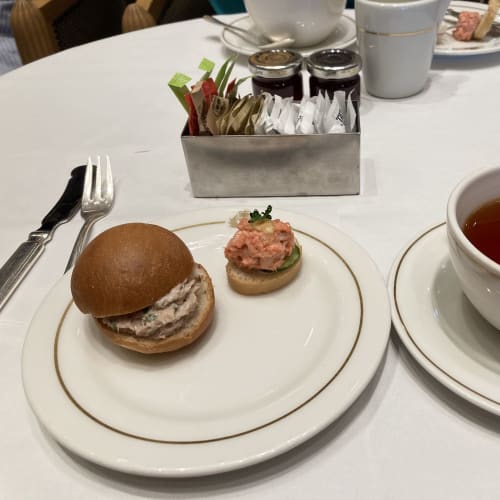 クイーン・エリザベスの食事・ダイニングの口コミ評判 | Cruisemans