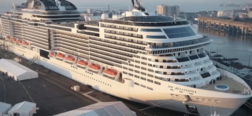 news】MSCベリッシマ1室限定スワロフスキー社製クリスタル・キャビンを