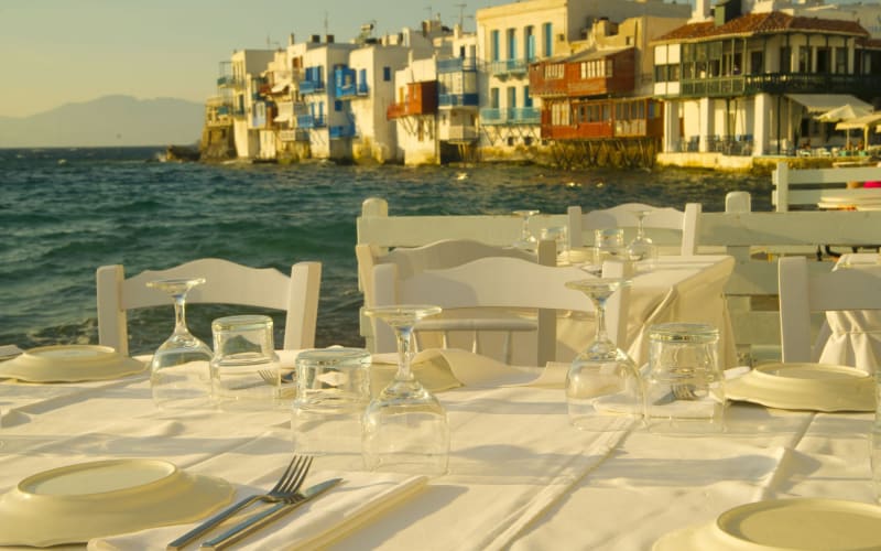 クリスタル・クルーズ、ロマンティックな地中海クルーズを超豪華に提供開始
