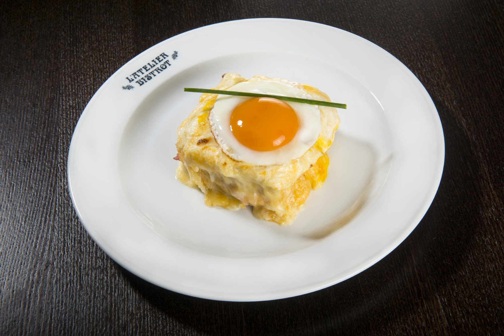 ここに来たらクロックムッシュを食べなくては