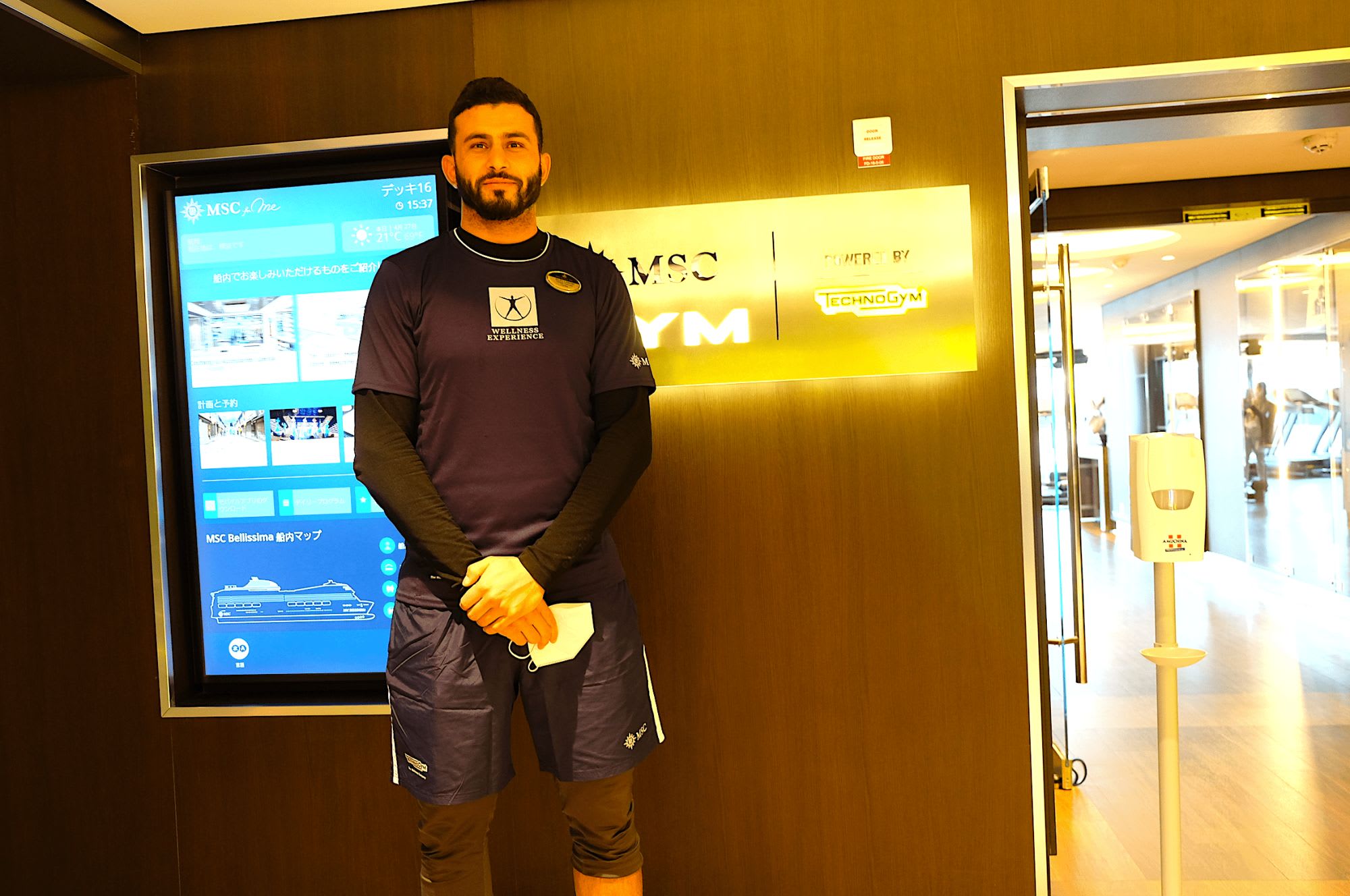 優しい眼差しであなたのトレーニングを見守ってくれるでしょう。