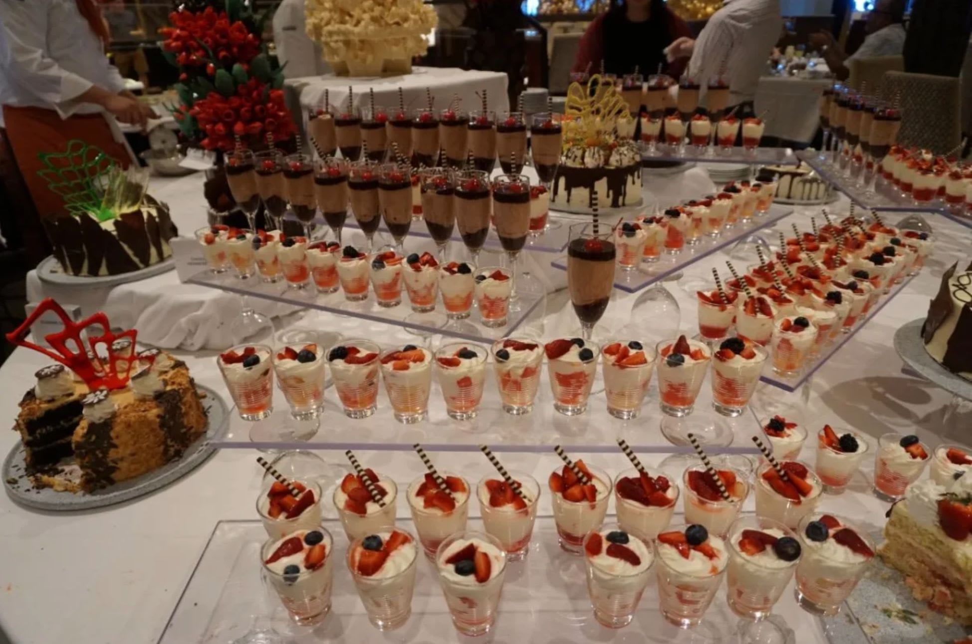 ブッフェ好きも知らないブッフェ 　〜いつでも、何度でも、夢のような場所をご紹介〜