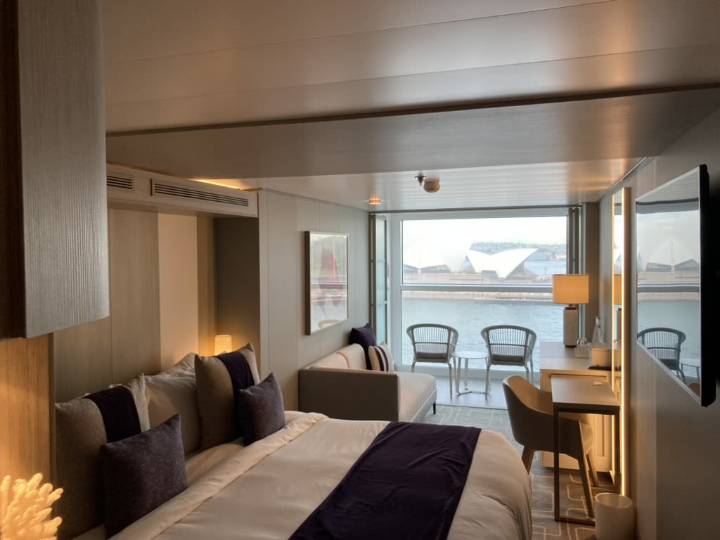 今回の部屋、インフィニティベランダということで、奥行きがあり、ゆったりしている。