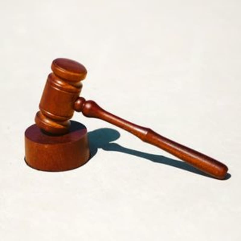 Coinbase Signals Green Light For CLARITY Act After Rewards Dispute Resolution