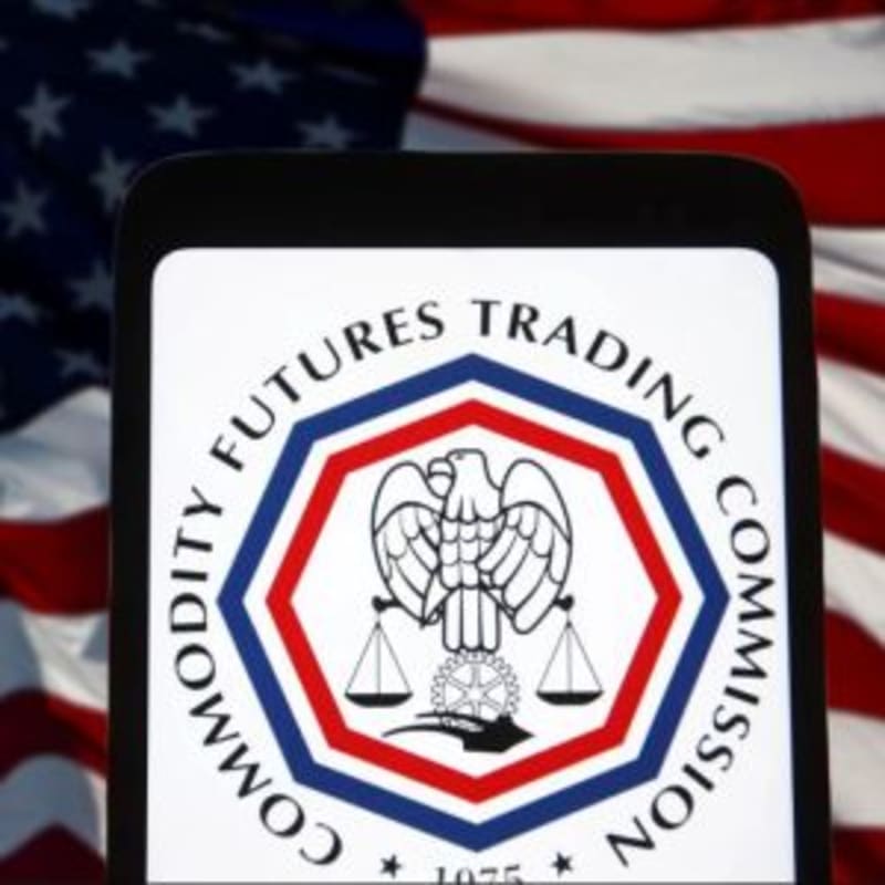 CFTC moves to codify non-custodial software protections after Phantom “no-action” precedent