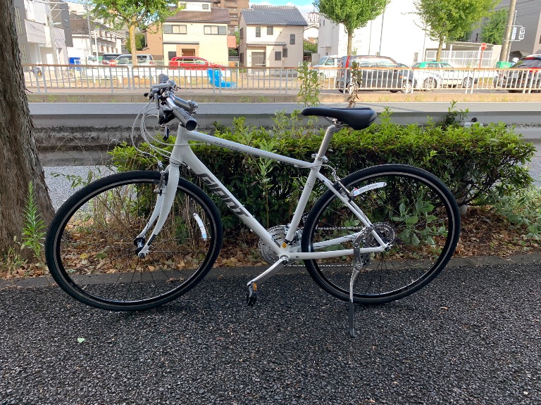 自転車盗難事件db 22年11月 22年11月17日 愛知県名古屋市の自転車盗難 クロスバイク Giant ジャイアント 21 エスケープr3 ホワイト