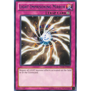 Light-Imprisoning Mirror (Blue)
