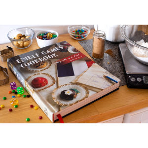 Edible Games Cookbook: Play with Your Food