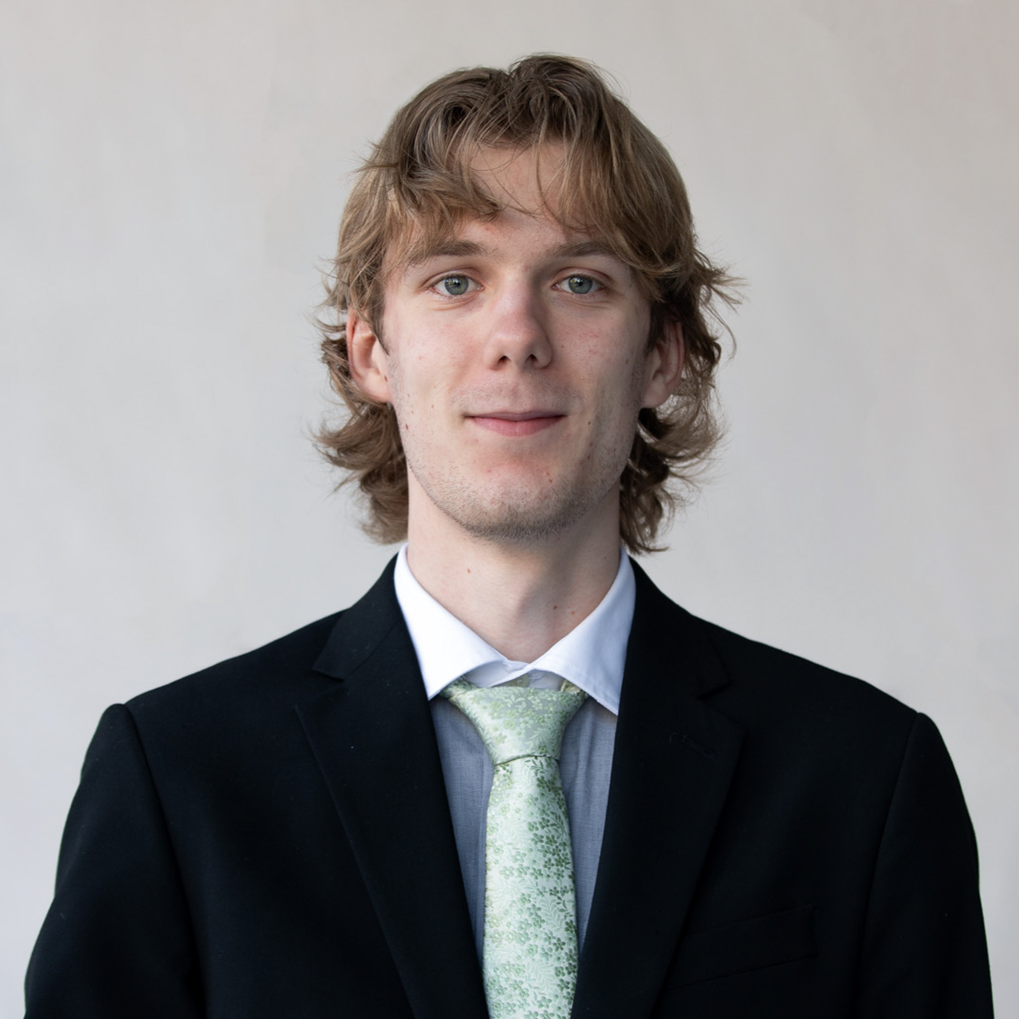 Elliot Akerstrom