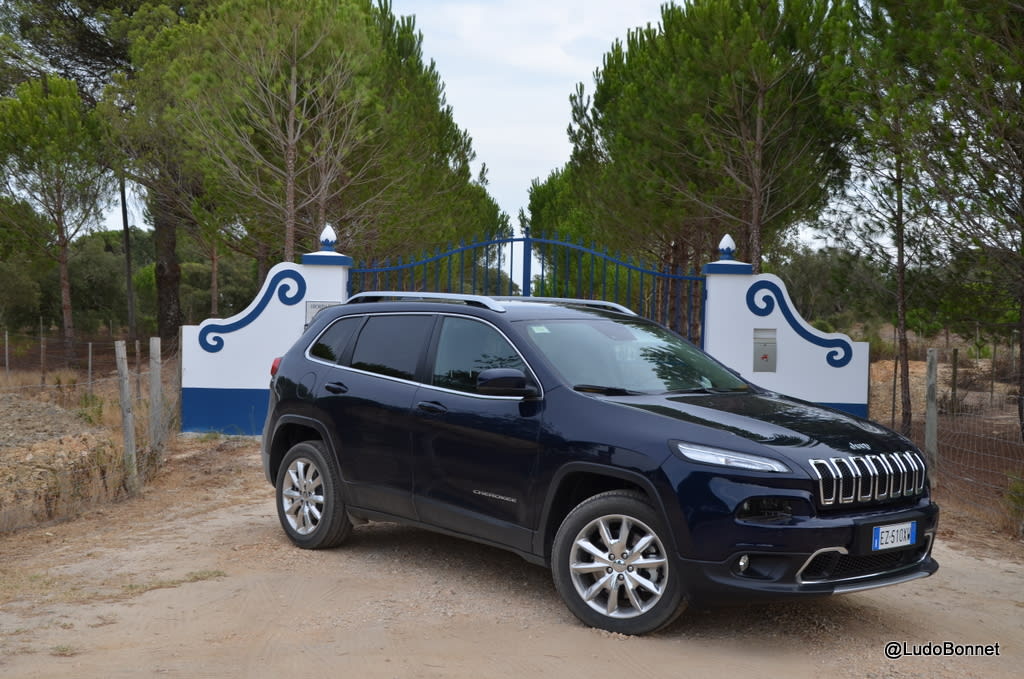 Road trip Jeep Cherokee Portugal (9)