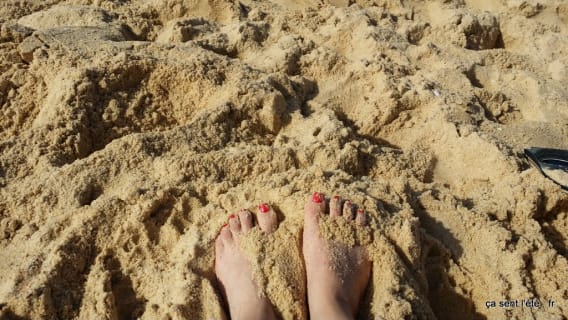 les pieds dans le sables plages de Hossegor