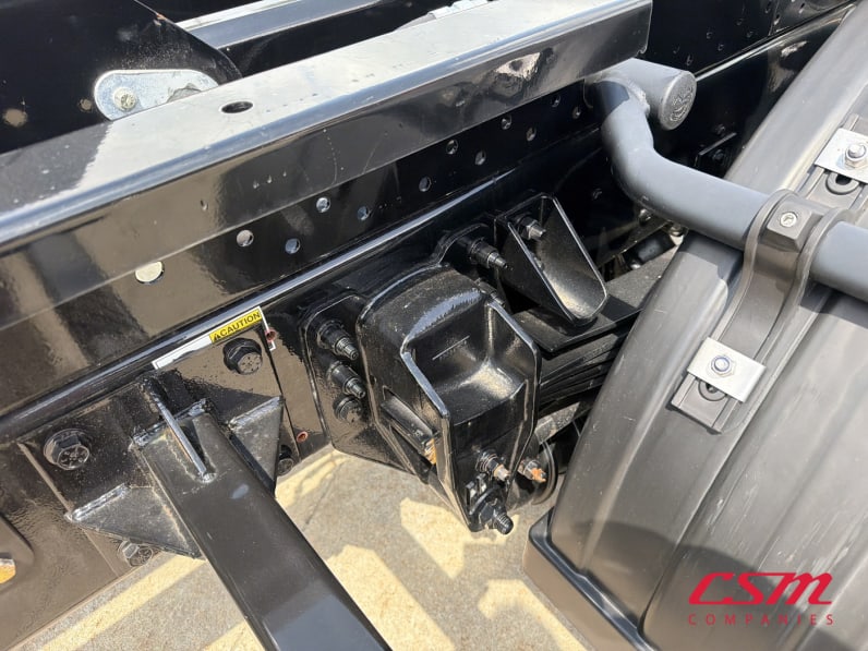 Center rear frame for this 2024 Kenworth T280 (Stock number: RM376383)Weeee